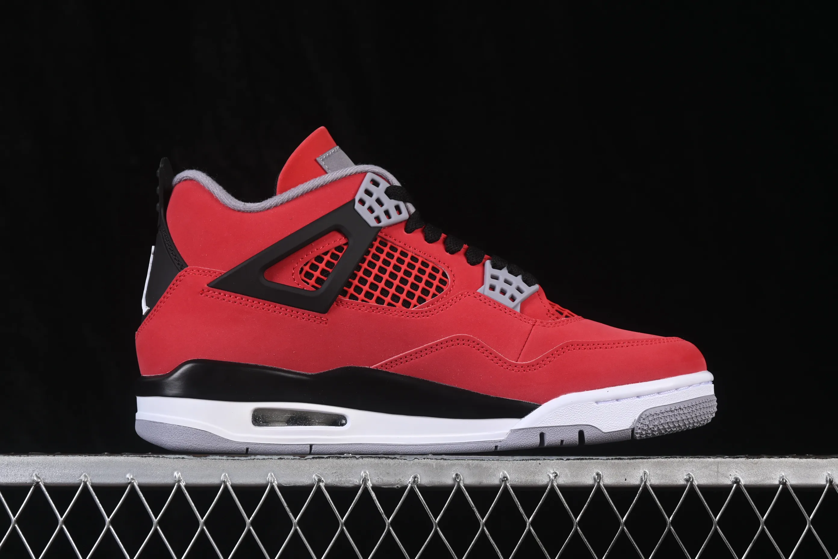 All categories Air Jordan Jordan series basketball shoes Air Jordan 4 LJR version Air Jordan 4 "Toro" AJ4 Joe 4 Big Red Bull replica basketball shoes FQ8138-600